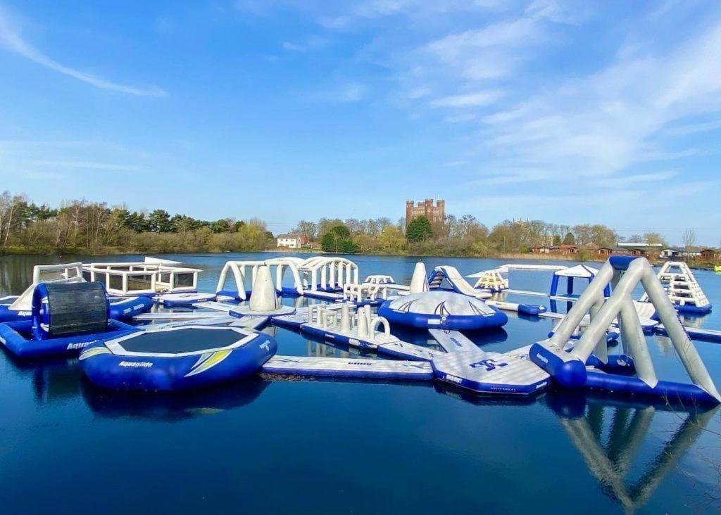 فندق Luamar Holidays- Tattershall Lakes - Lancaster Crescent المظهر الخارجي الصورة