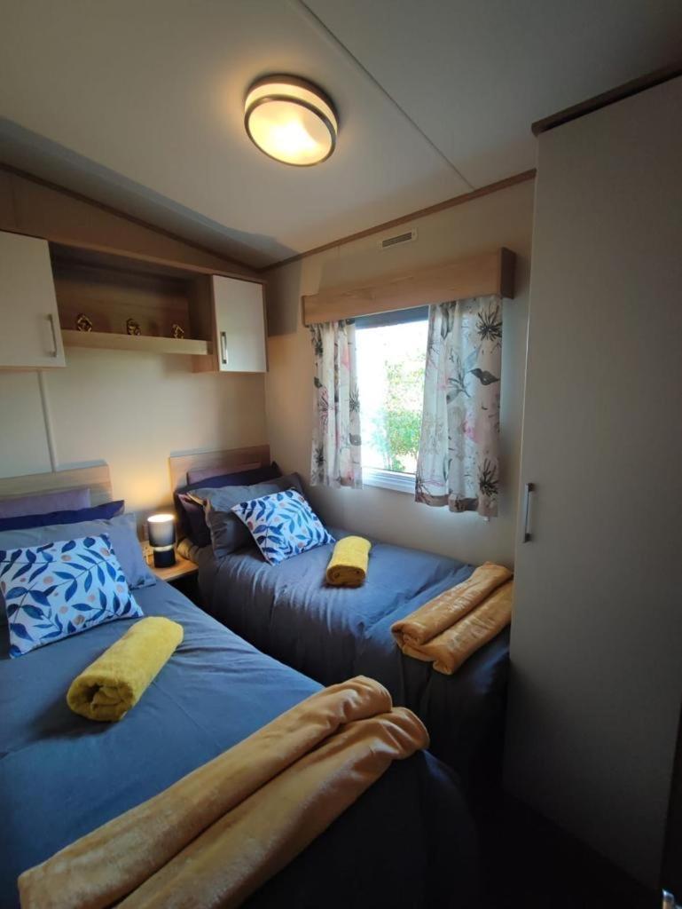 فندق Luamar Holidays- Tattershall Lakes - Lancaster Crescent المظهر الخارجي الصورة